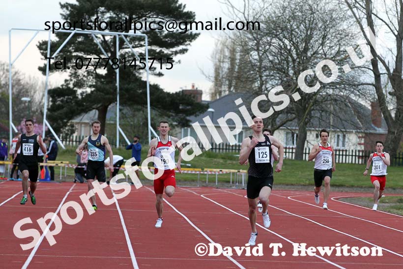 300 metres, 2021 NECAA Open Graded Meeting, Morpeth. Photo: David T. Hewitson/Sports for All Pics
